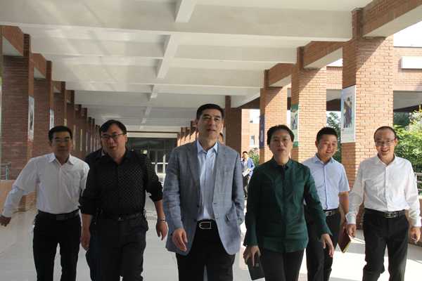 1538124858645482.jpg IMG_1555.jpg